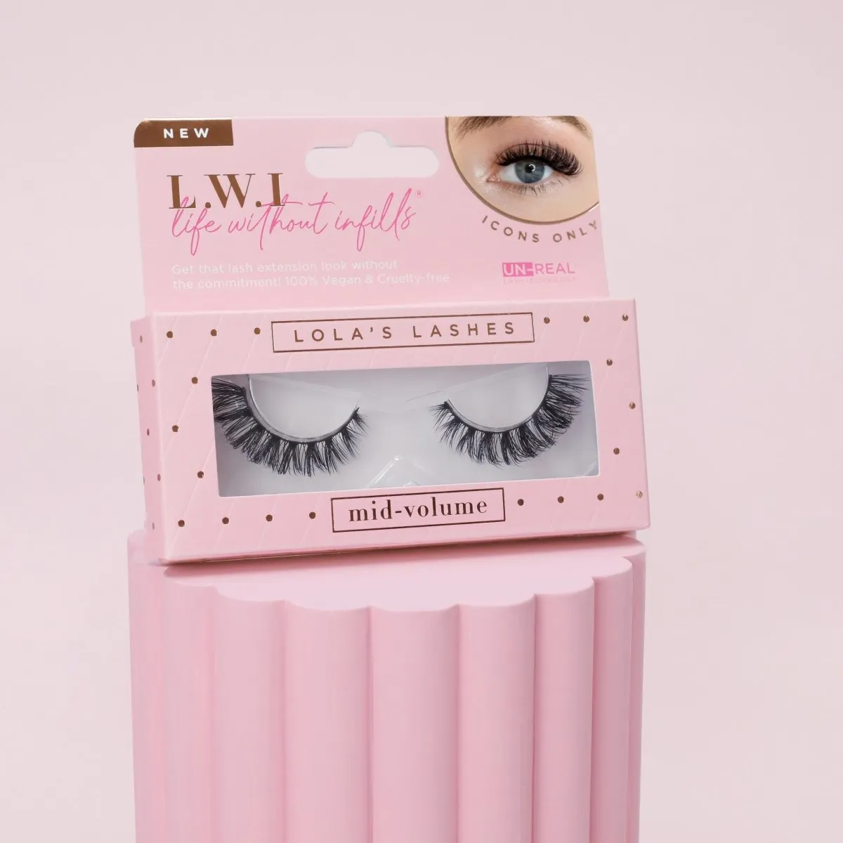 L.W.I Boss it Russian Strip Lash Bundle